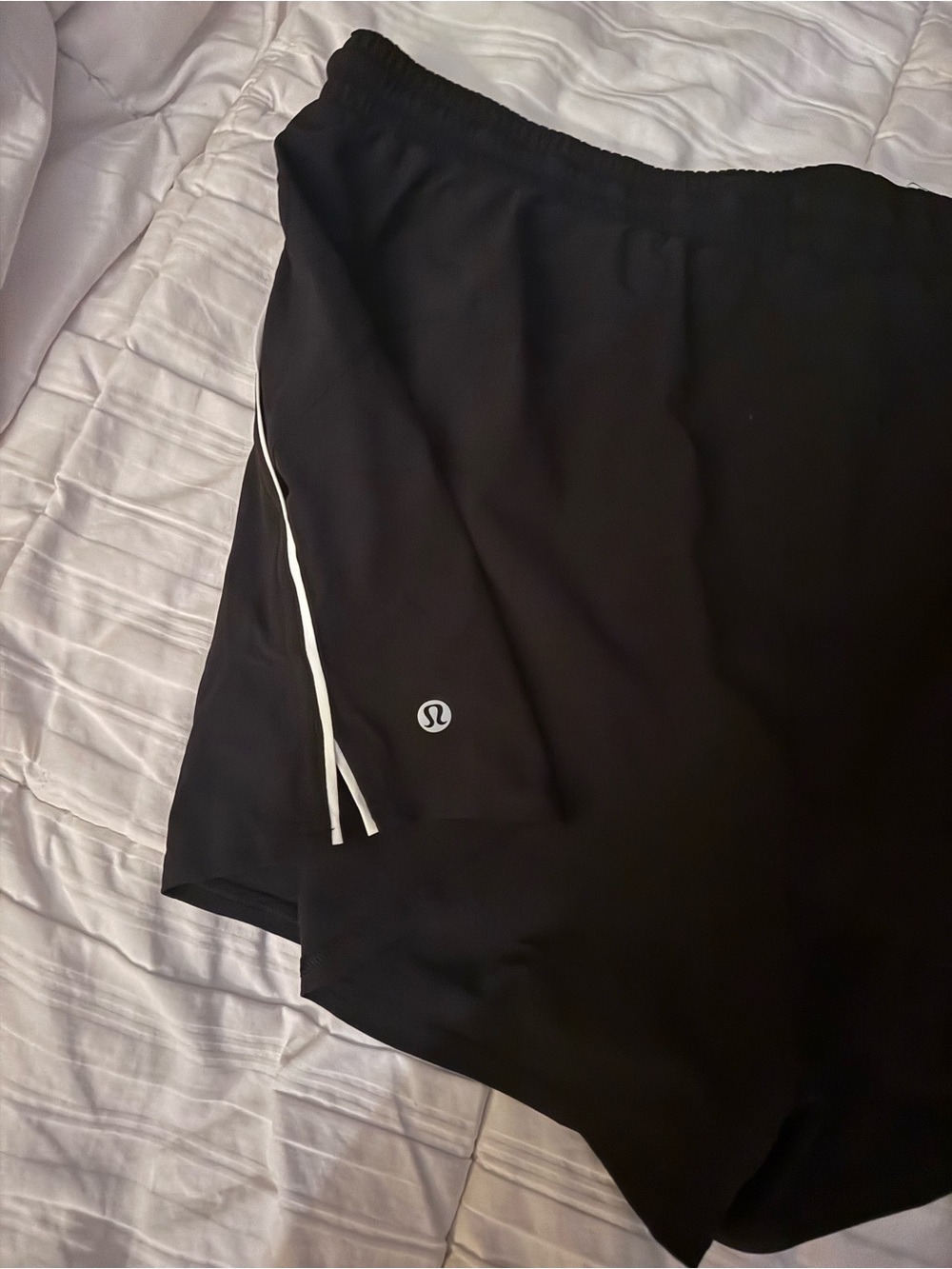Lululemon court rival shorts Black Women's Lounge Shorts with White Trim - Picture 2 of 3